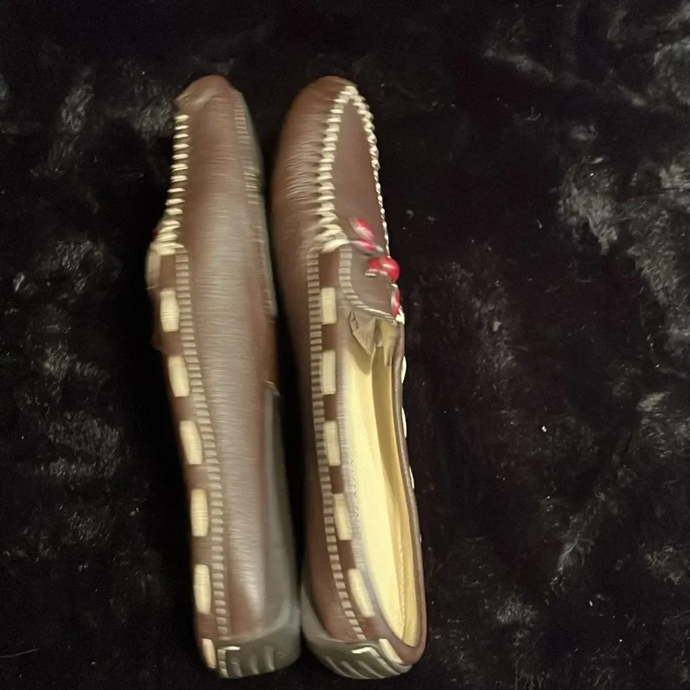 Anne Klein Leather Moccasin Casual Flats